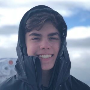 Meet your Posher, Drew